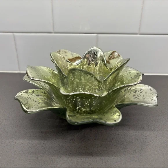 Silver and Green Glass Flower Candle Holder - Picture 2 of 6